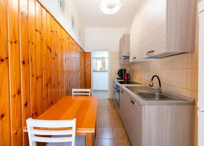 Lori House Апартаменты *